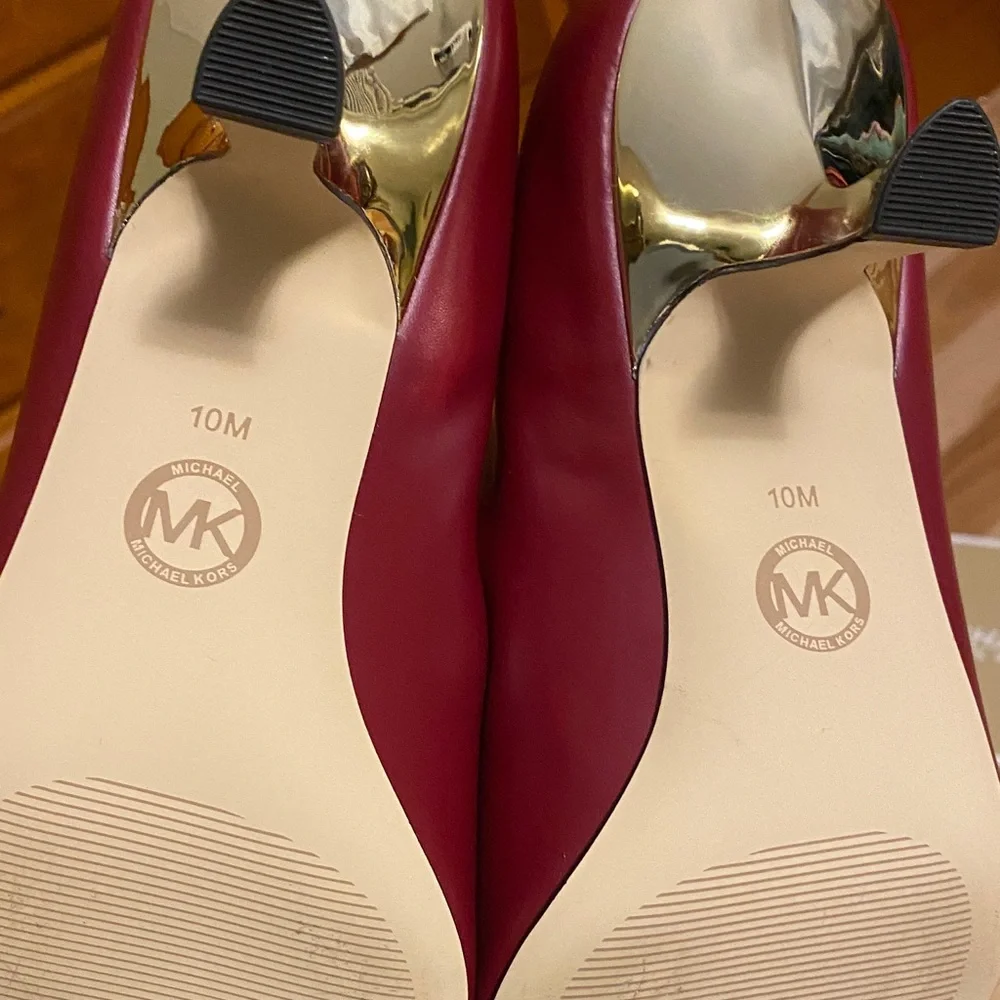Michael Kors Deep Red Heels - Picture 7 of 10
